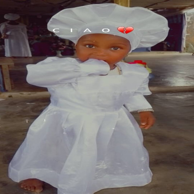 Esther oshineye